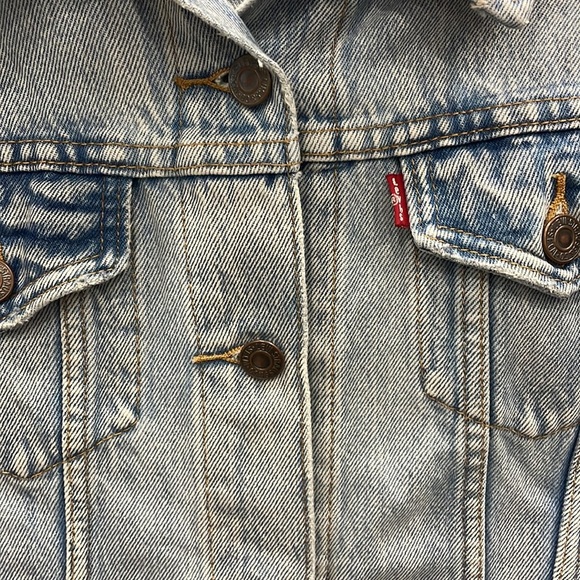 Levi’s Original Trucker Jean Jacket - Picture 4 of 12